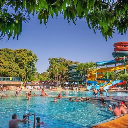Diroma Resort Internacional Incluso 1 Acesso Ao Acqua Park Vulcao Caldas Novas Exterior photo