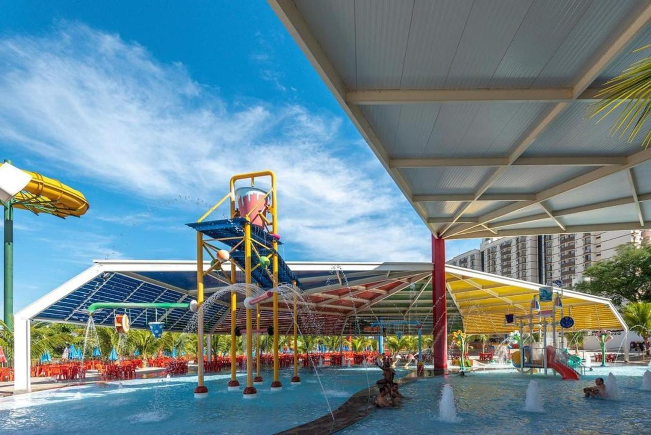 Diroma Resort Internacional Incluso 1 Acesso Ao Acqua Park Vulcao Caldas Novas Exterior photo